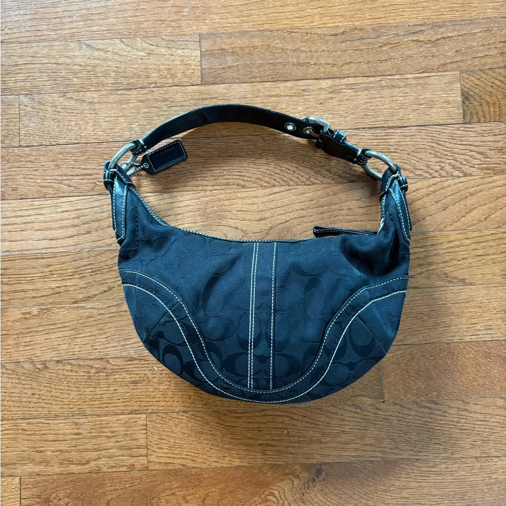 Coach Black Shoulder Bag - Picture 4 of 6